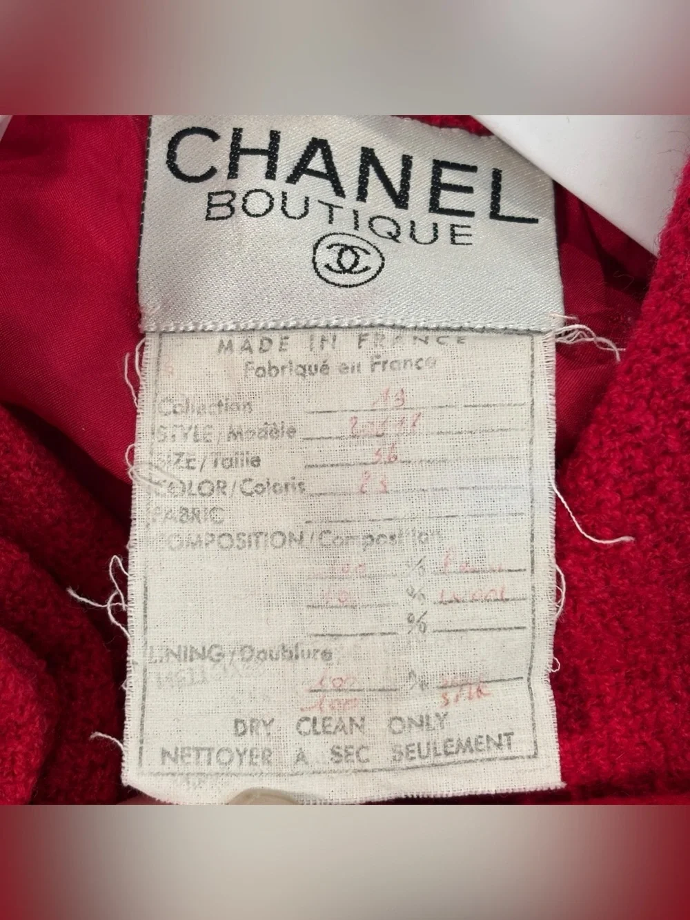 Chanel Boutique Authentic Tweed Wool Skirt Blazer Suit Set Size 36 or 4